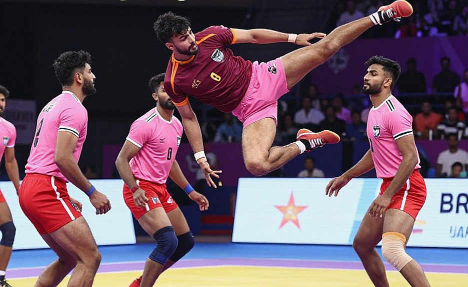পাওয়ান সেহরাওয়াত বাদ, ১২ স্বর্ণজয়ীও নেই: আহমেদাবাদের ১৭ জনের তালিকা আসলে কী বলছে